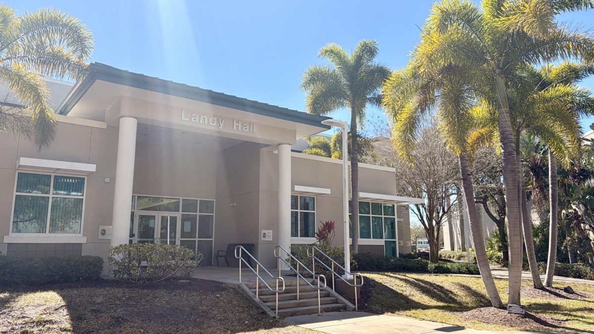 Landy Hall, home to Upper School English, history and world language classes. The Head of Upper School's office is also located in Landy Hall.
