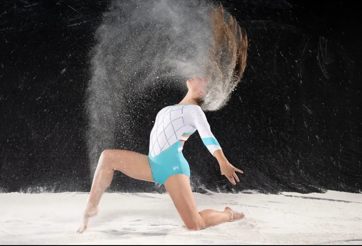 I’m a Gymnast: I Stopped Washing My Hair Everyday & Now It’s Never Greasy